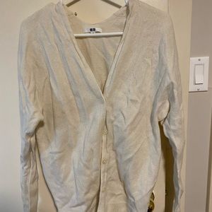 Uniqlo V neck White beige cardigan soft wool